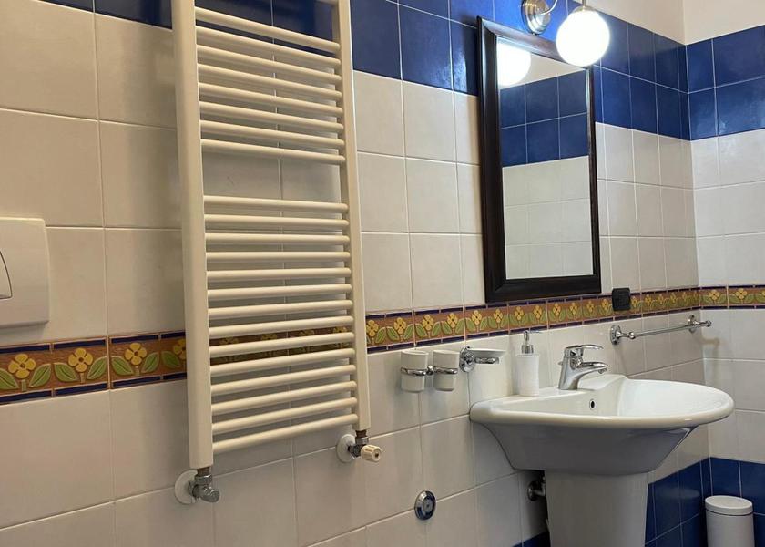 Campania Avellino Double Room with Private Bathroom