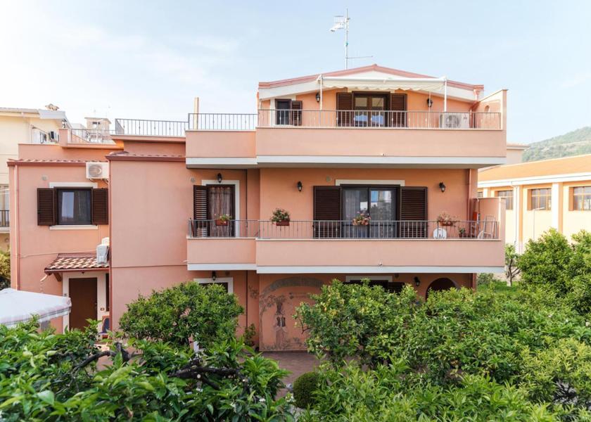 Calabria Diamante exterior view