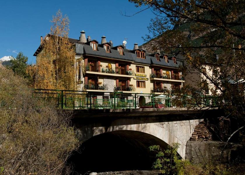 Aragon Benasque entrance