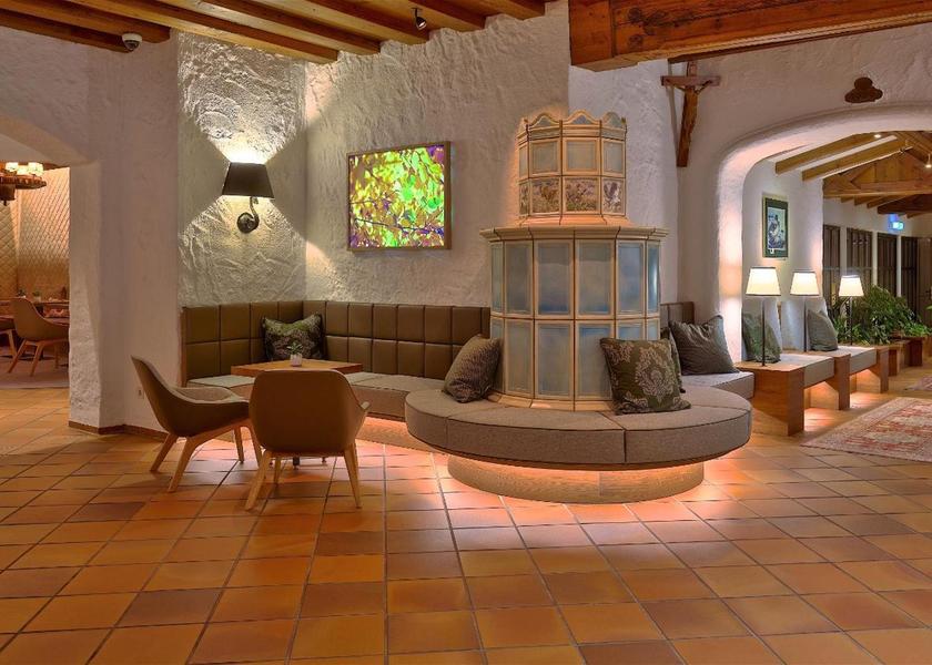 Bavaria Ismaning bar/lounge