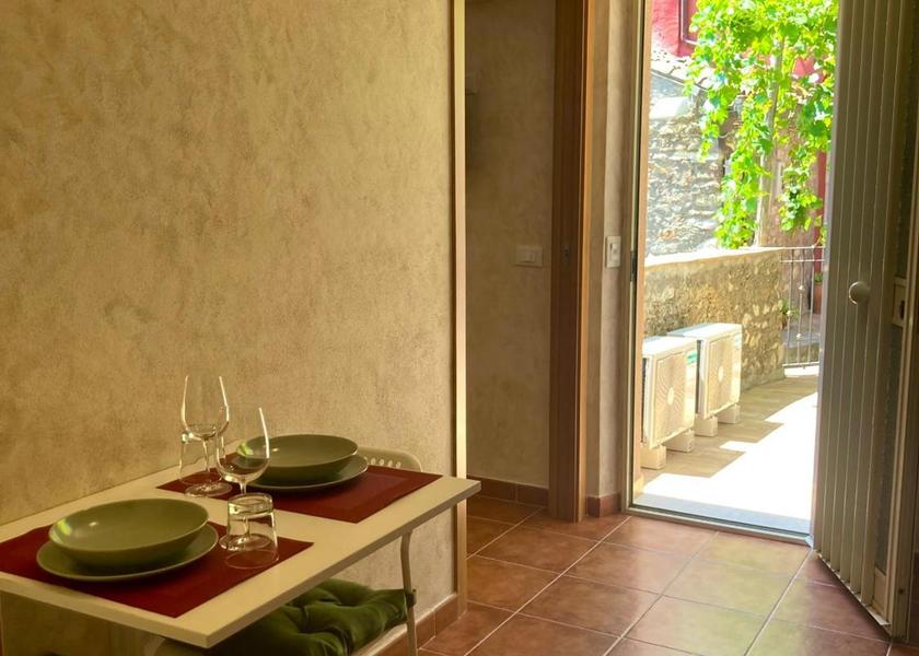 Sicily Castelmola balcony/terrace