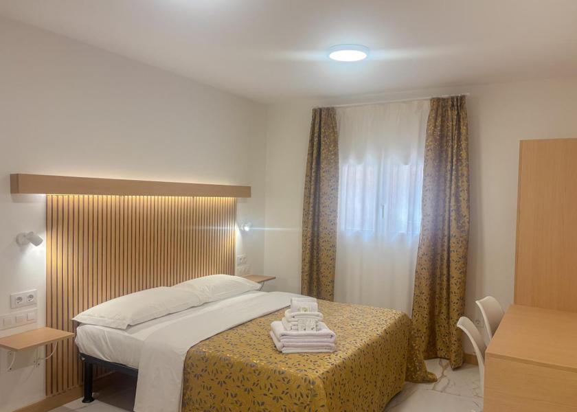 Community of Madrid San Sebastian de los Reyes Double Room with Private Bathroom