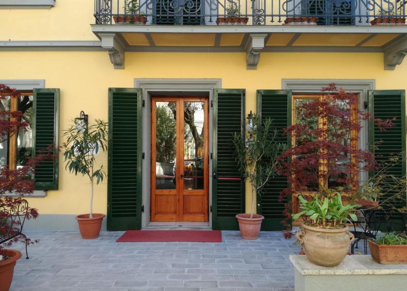 Tuscany Montecatini Terme entrance