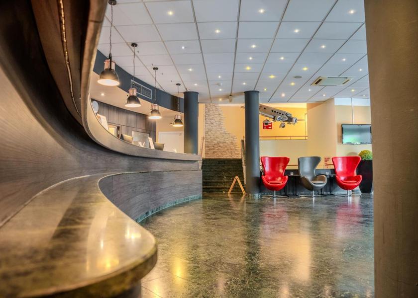 Hessen Raunheim lobby