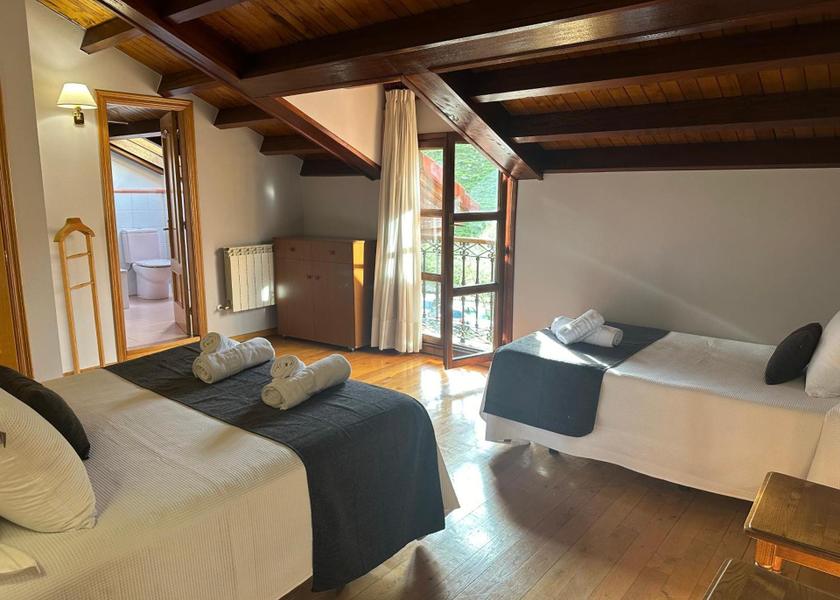 Asturias Onis Triple Room with Garden View