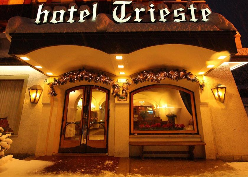 Veneto Cortina d'Ampezzo entrance