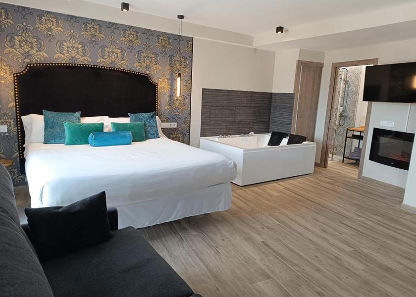 Community of Madrid Chinchon bed