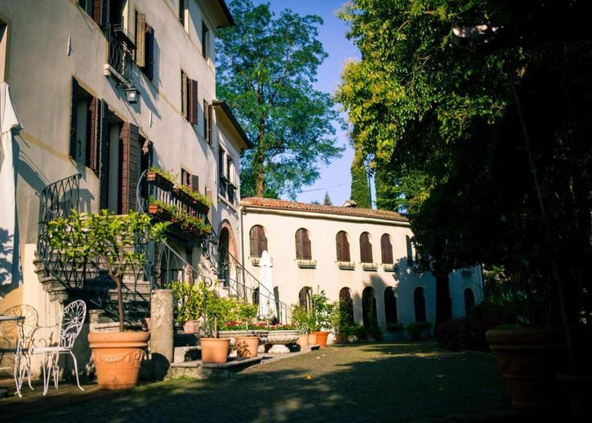 Veneto Asolo garden