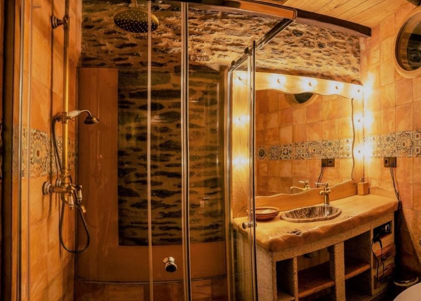 Galicia Lalin Triple Room with Private Bathroom
