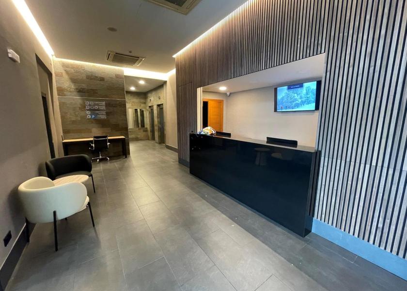 Navarre Burlada lobby