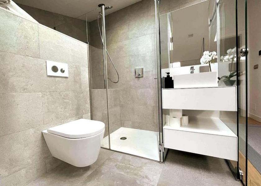 Galicia Santiago de Compostela bathroom
