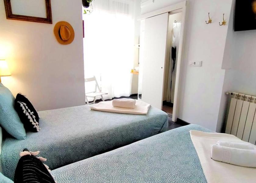 Galicia Santiago de Compostela Budget Twin Room with City View