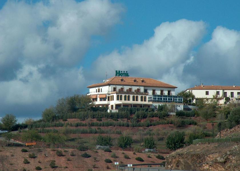 Andalusia Banos De La Encina exterior view