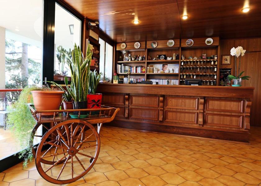 Emilia-Romagna Salsomaggiore Terme lobby