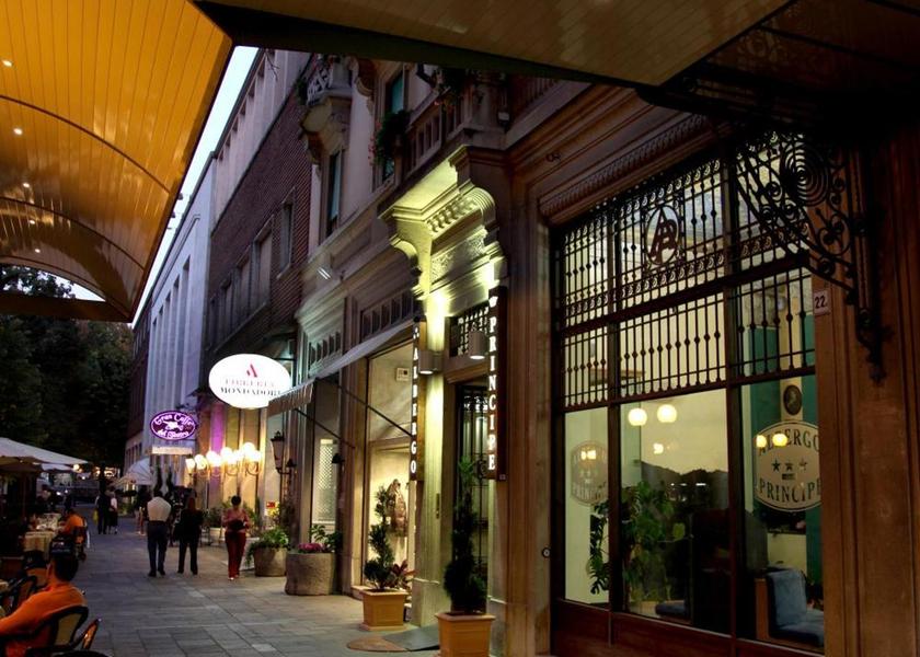 Emilia-Romagna Salsomaggiore Terme entrance