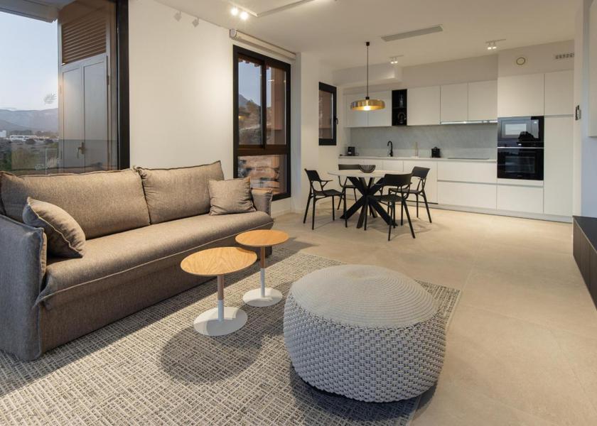 Valencian Community Villajoyosa shared lounge/tv area