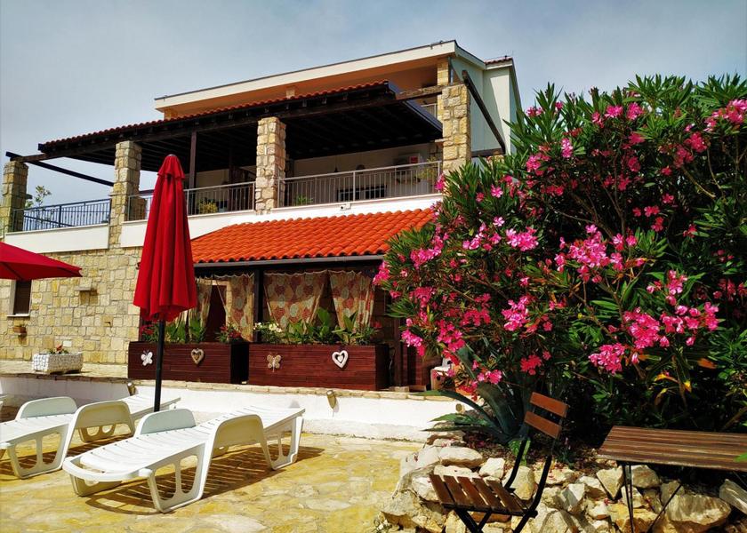 Split-Dalmatia Solta Hotel Exterior