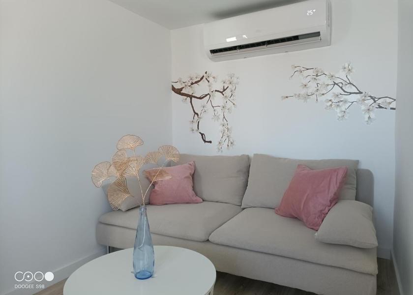 Castile and León Ávila guestroom