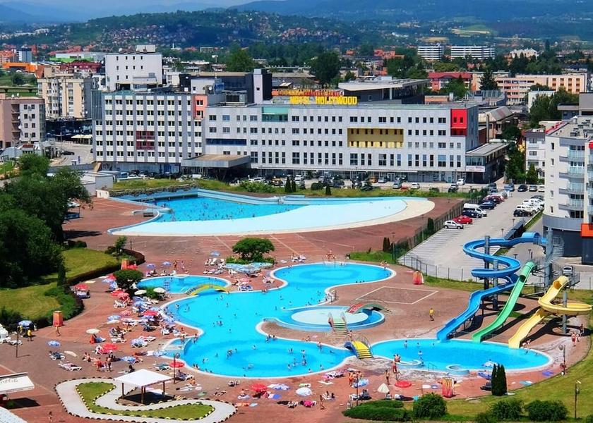 Federation of Bosnia and Herzegovina Sarajevo Front of property
