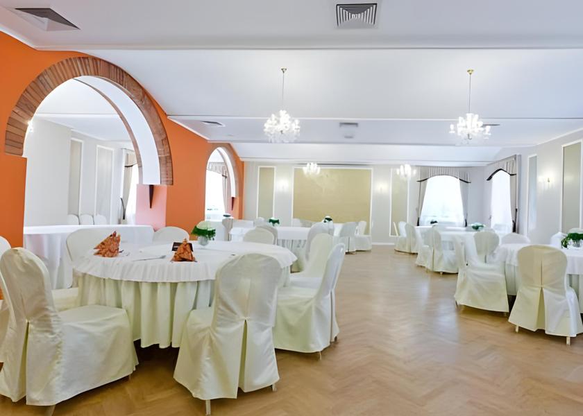 Silesian Voivodeship Czestochowa restaurant