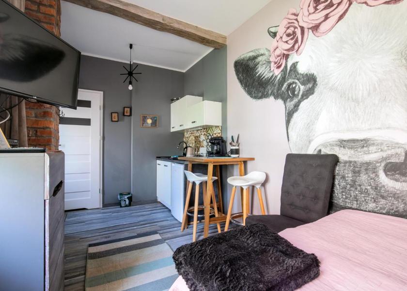 Silesian Voivodeship Czestochowa Deluxe Family Suite