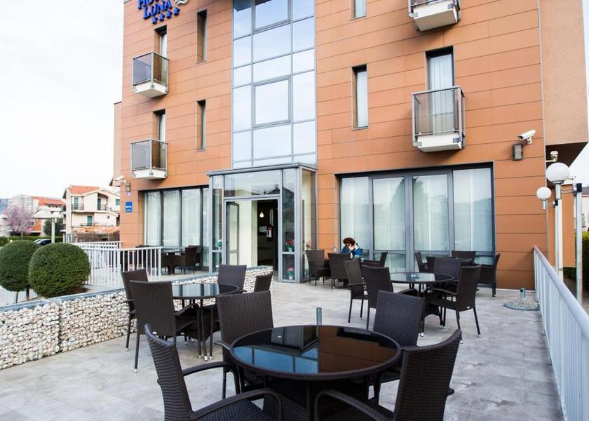 Herzegovina-Neretva Canton Medjugorje balcony/terrace