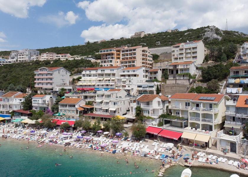 Herzegovina-Neretva Canton Neum surrounding environment