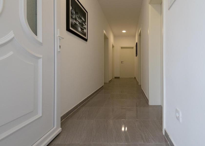 Herzegovina-Neretva Canton Neum lobby