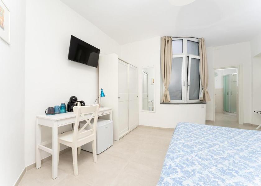 Campania Anacapri Large Double Room