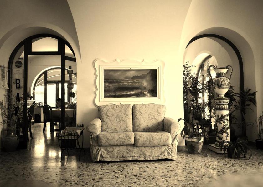 Campania Anacapri lobby