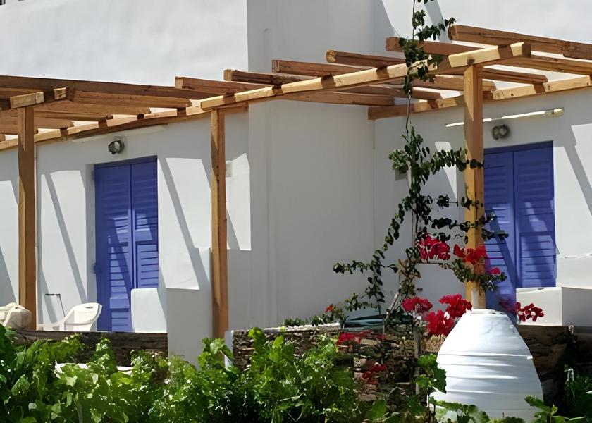 South Aegean Sifnos surrounding environment