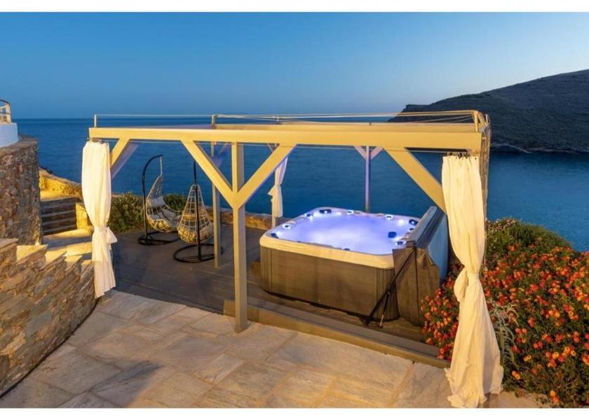 South Aegean Syros Triple Room with Shower
