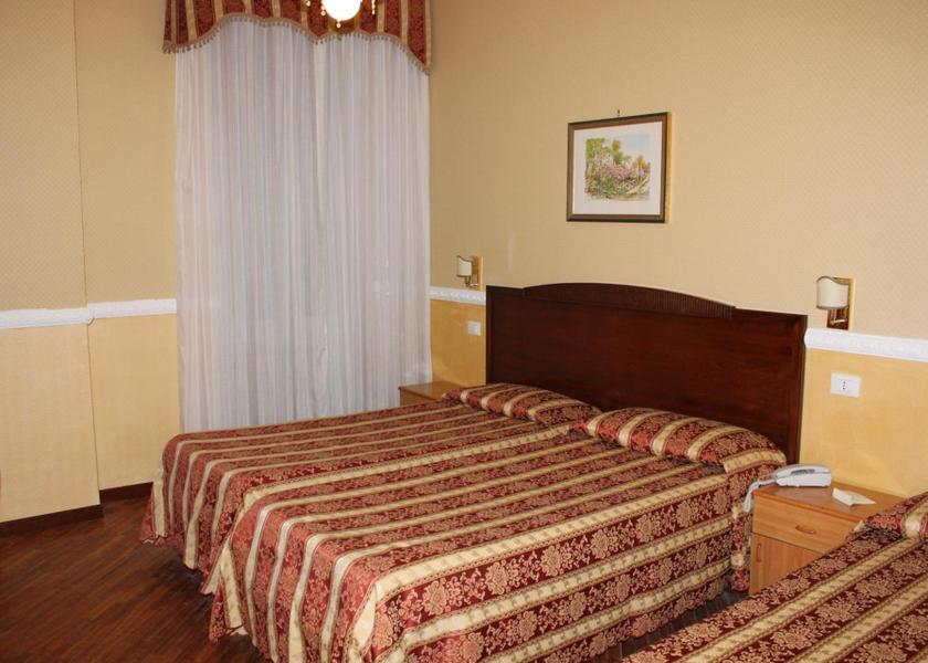 Lazio Albano Laziale Triple Room