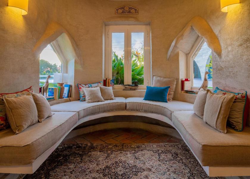  Sintra shared lounge/tv area