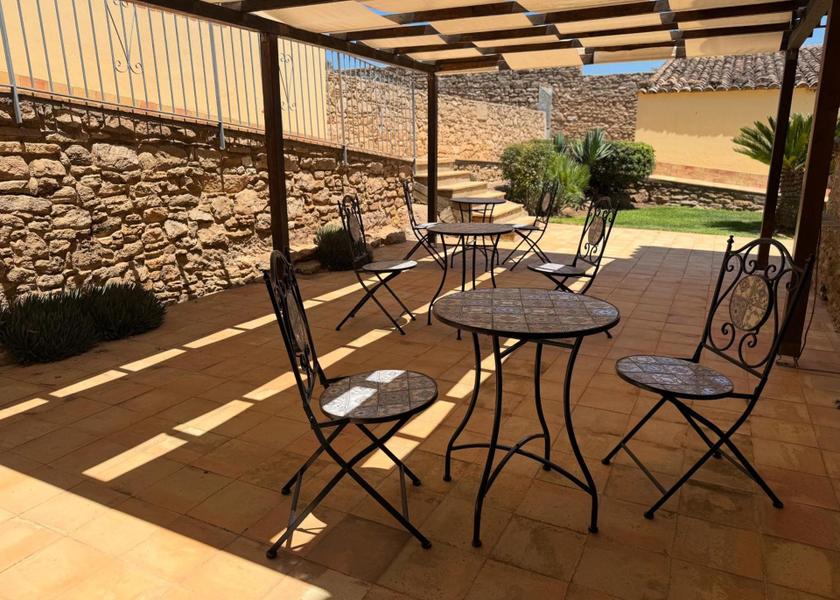 Sicily Caltagirone facilities