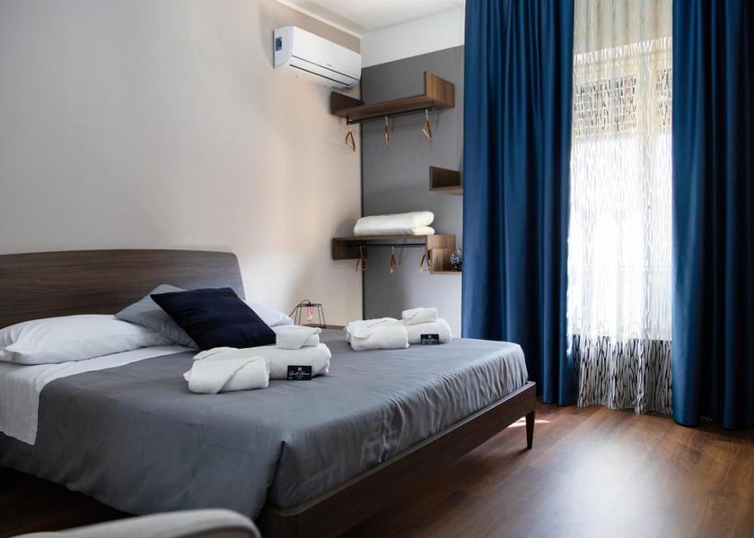 Sicily Caltagirone Double Room with Private Bathroom