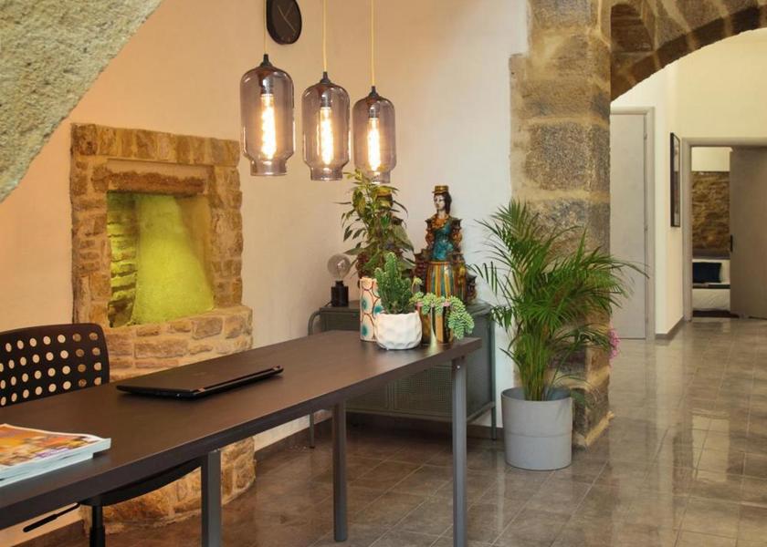 Sicily Caltagirone lobby