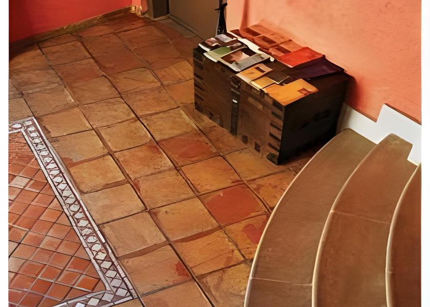 Castile and León San Esteban de Gormaz lobby