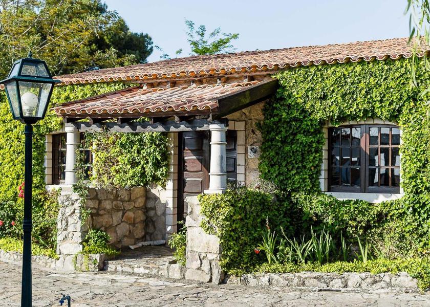 Leiria Alcobaça Hotel Exterior