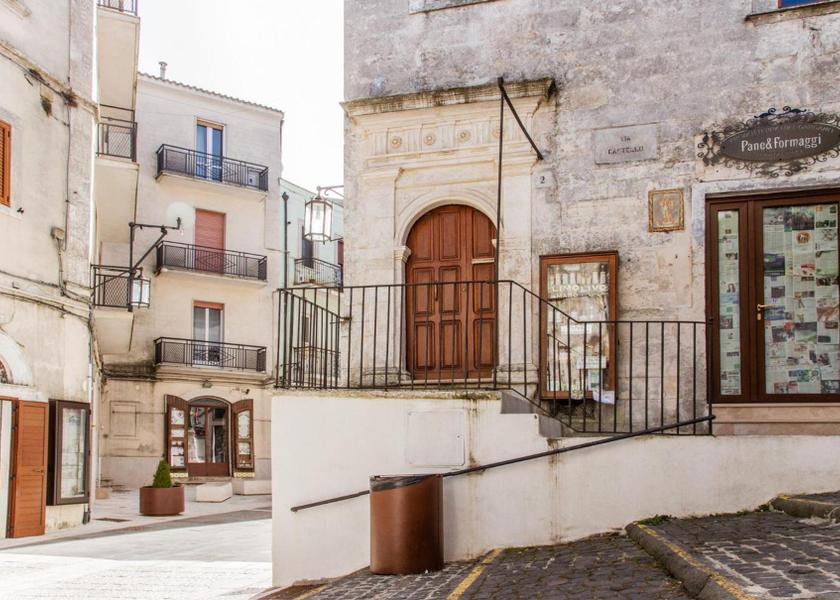 Puglia Monte Sant'Angelo nearby attraction