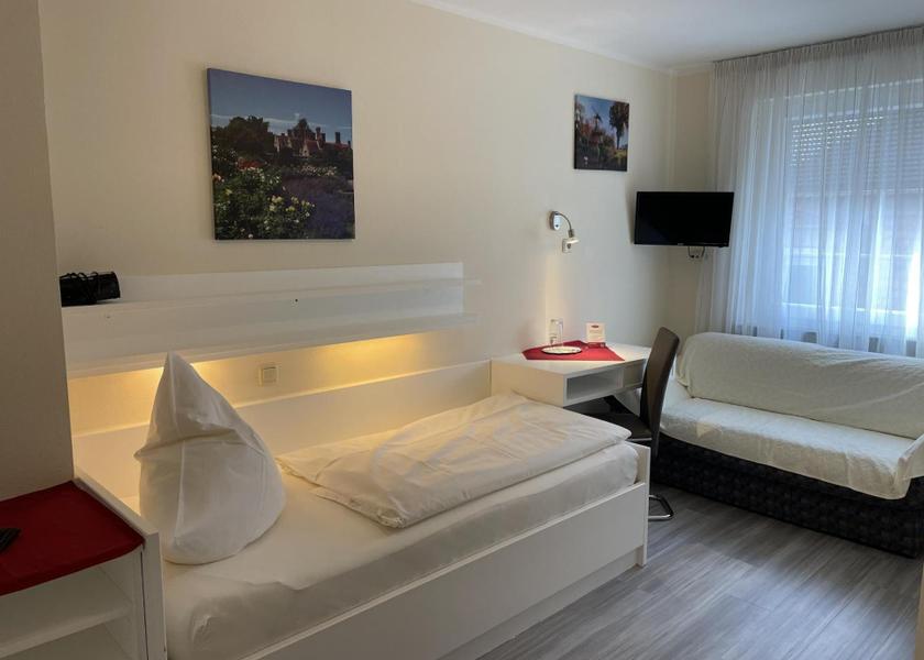 Bavaria Erlangen Standard Single Room