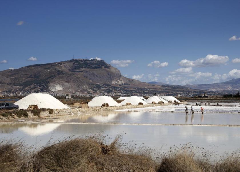 Sicily Paceco facilities