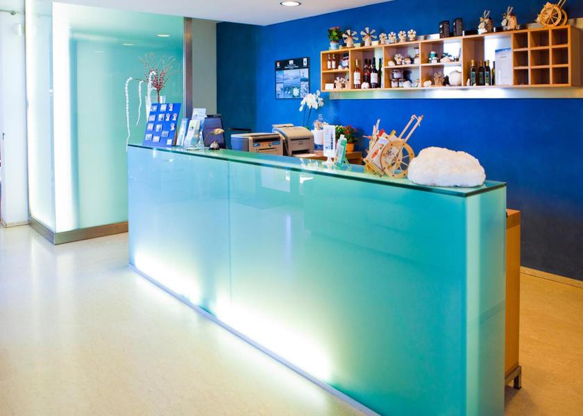 Sicily Paceco lobby