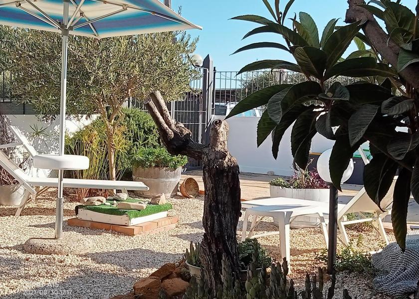 Sicily Realmonte garden