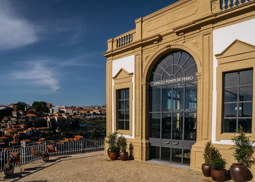 Porto Vila Nova de Gaia Property entrance