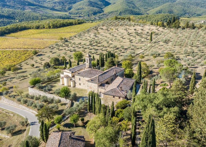 Tuscany Radda in Chianti surrounding environment