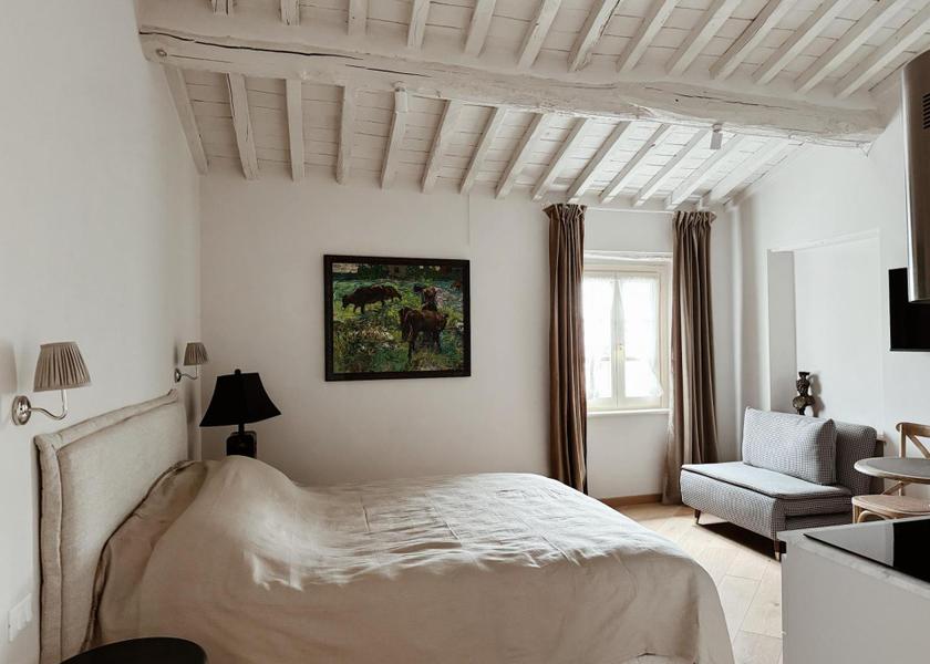Tuscany Seravezza Luxury Triple Room