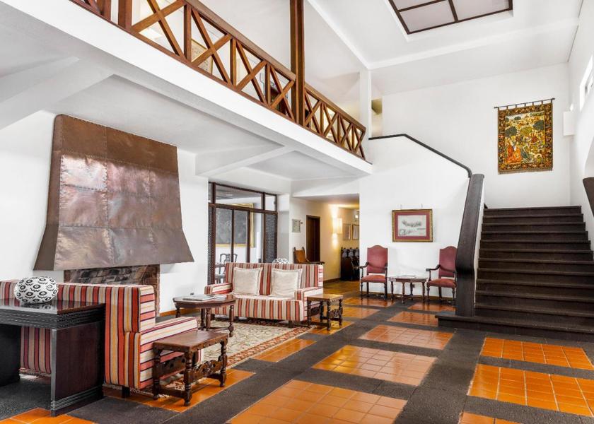 Azores Horta lobby