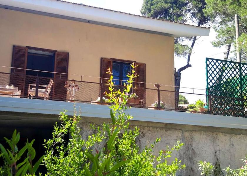 Sicily Nicolosi balcony/terrace