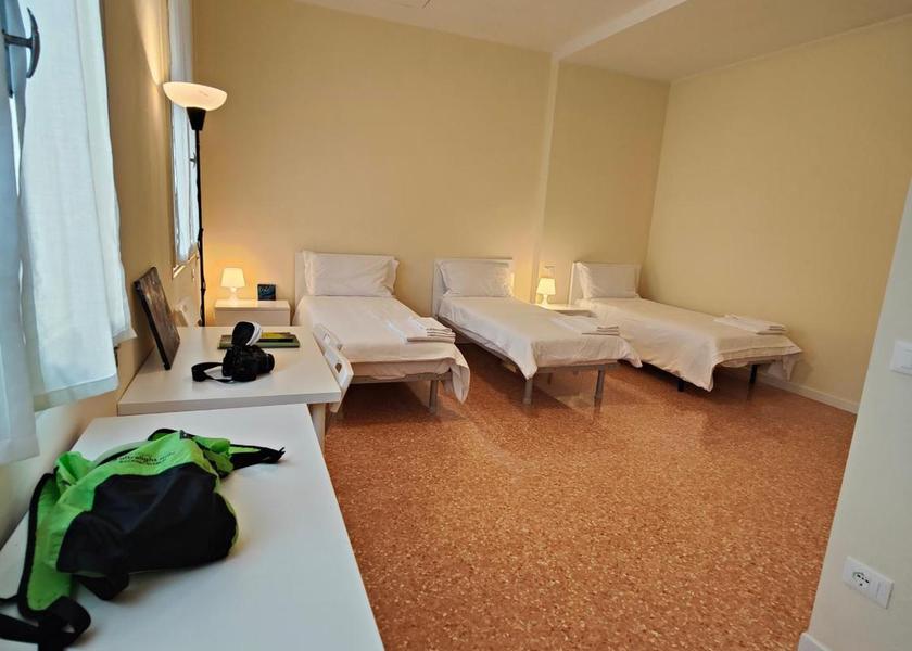 Veneto Vittorio Veneto Triple Room